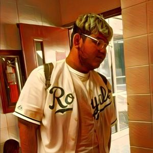 Meet your Posher, Luis